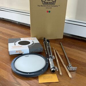 New REMO Turntable Drum Pad with Stand